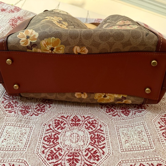 Coach Prairie Signature Edie Shoulder Bag - Picture 5 of 8